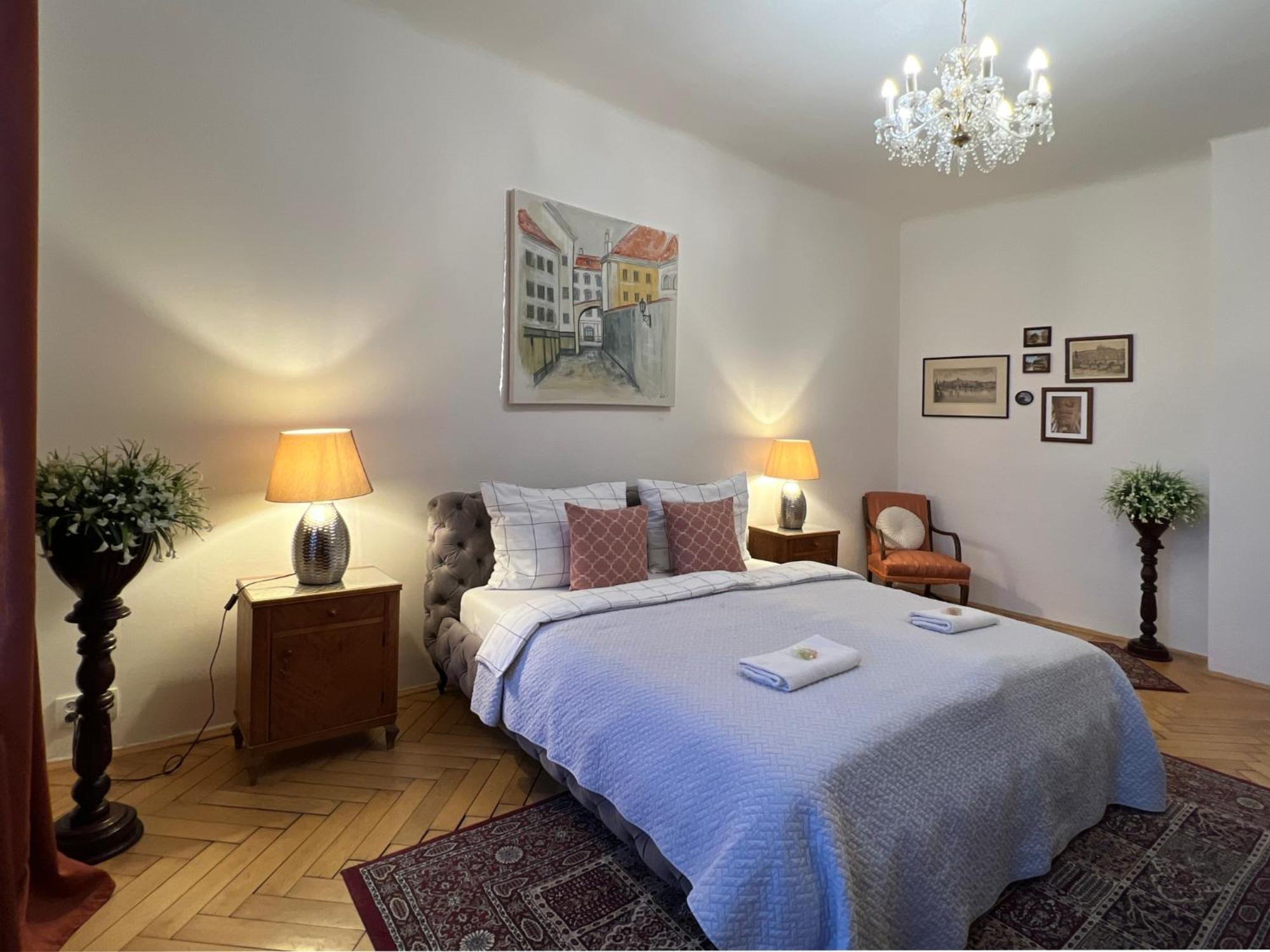 Residence Charles Bridge Praha Bagian luar foto