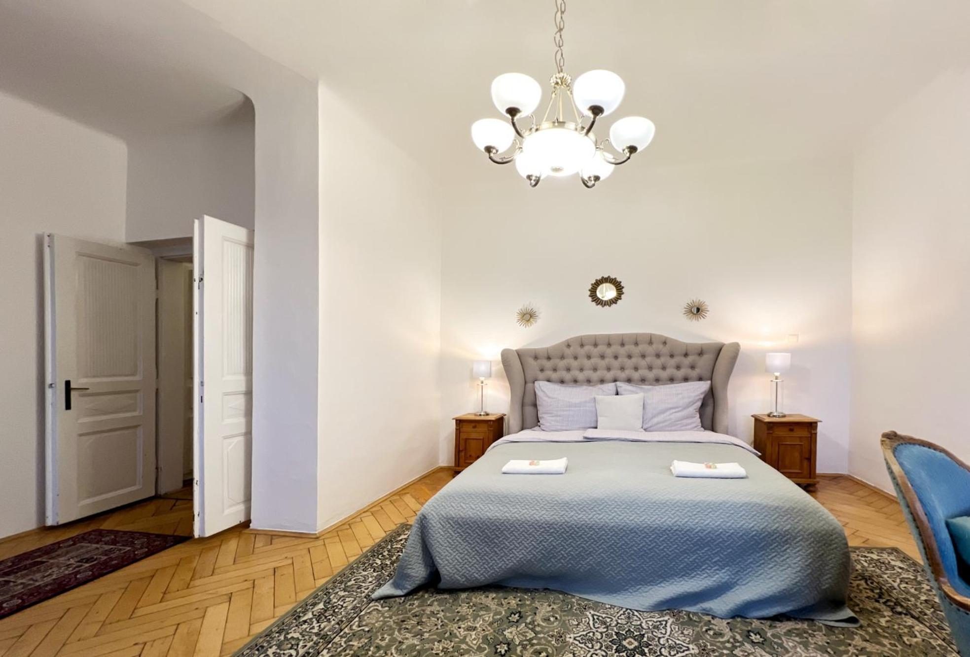 Residence Charles Bridge Praha Bagian luar foto